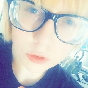 Meet your Posher, Cierra